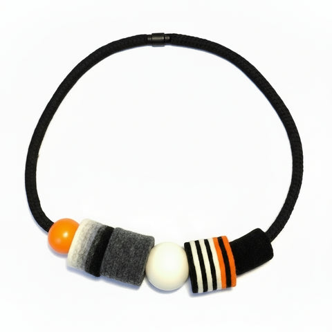 Necklace felt, wood and rope